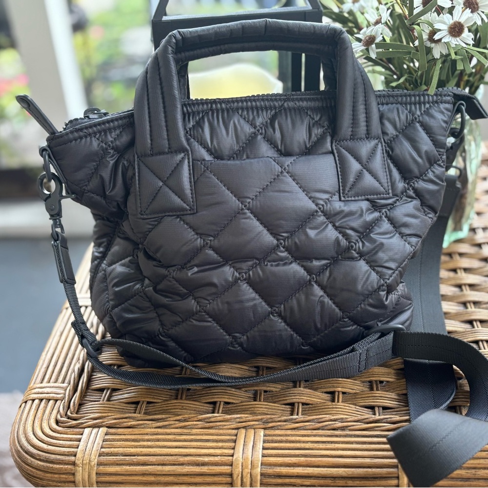 Quince Transit Quilted Small Crossbody Tote Gray